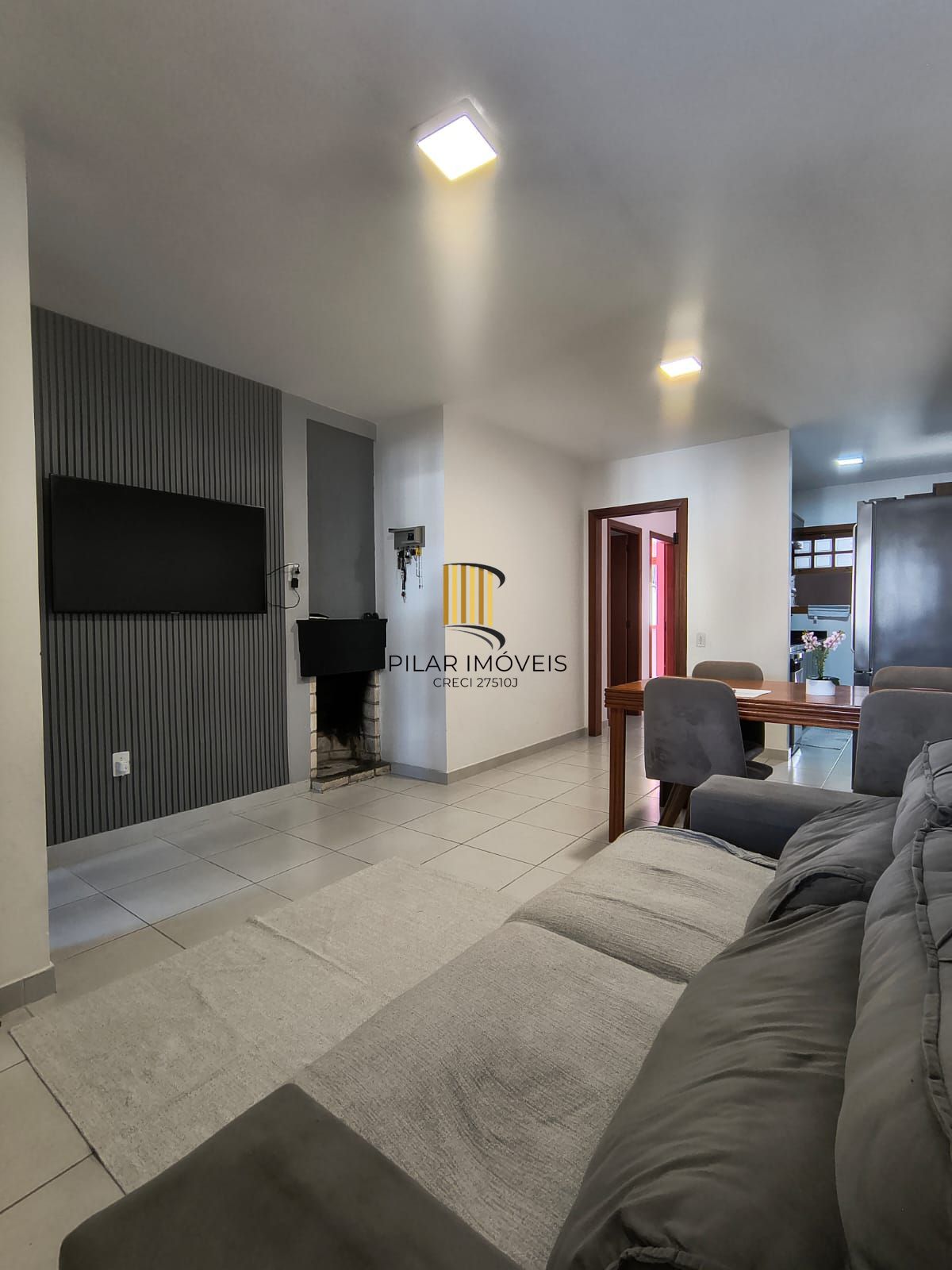 Casa terrea de 3 dormitorios sendo uma suite no bairro Hipica