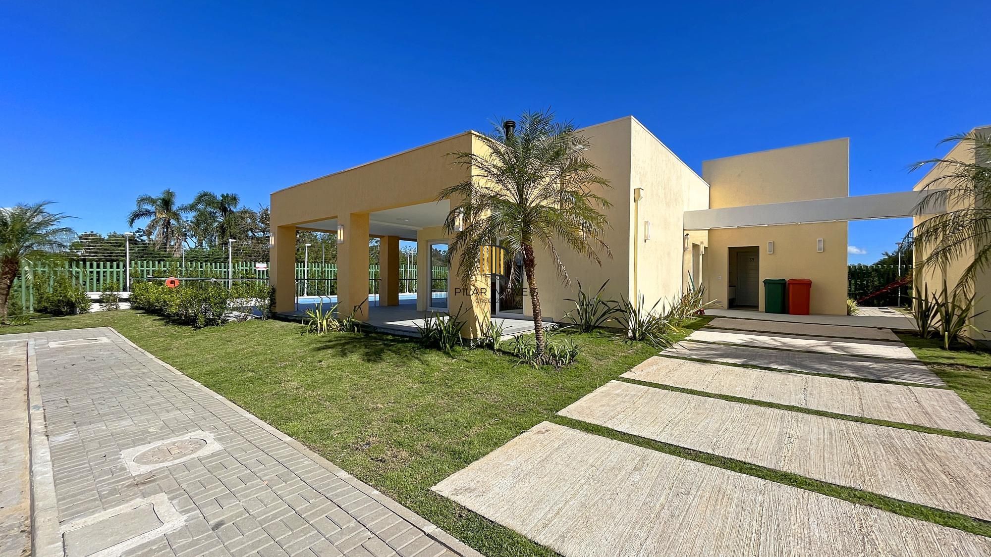 Casa de Condomínio 3 dormitórios no bairro Hípica