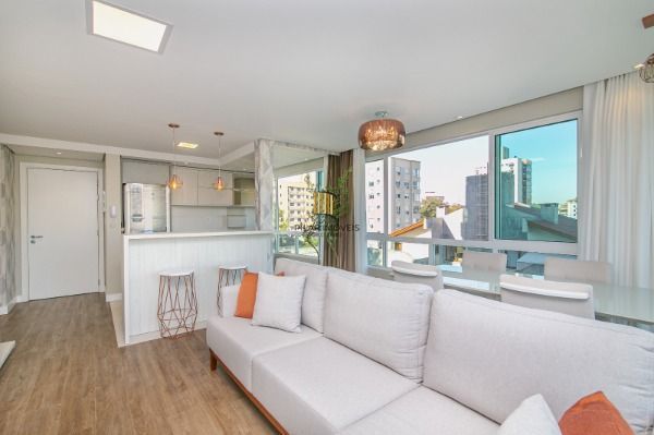 Apartamento para Venda - 73.51m², 2 dormitórios, sendo 1 suites, 1 vaga - Passo da Areia