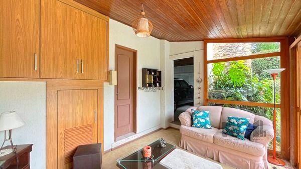 Casa 3 dormitórios no bairro Ipanema