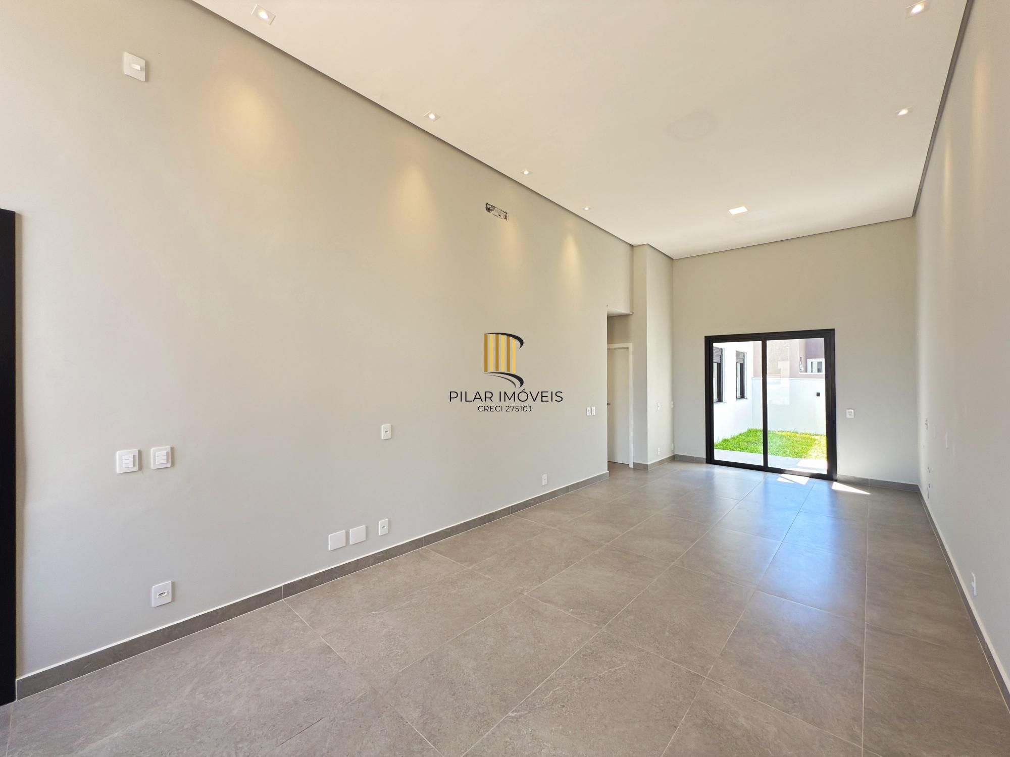 Residência nova em condomínio com 3 dormitórios