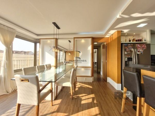 Apartamento em Porto Alegre, no bairro Cavalhada, com 3 dormitório(s), e 3 banheiros, à venda.