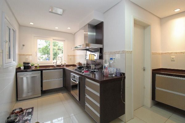 Casa para Venda - 171m², 31 dormitórios, 4 vagas - Lagos De Nova Ipanema