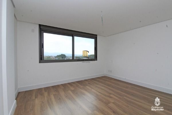 Apartamento para Venda - 120m², 3 dormitórios, 2 vagas - Tristeza