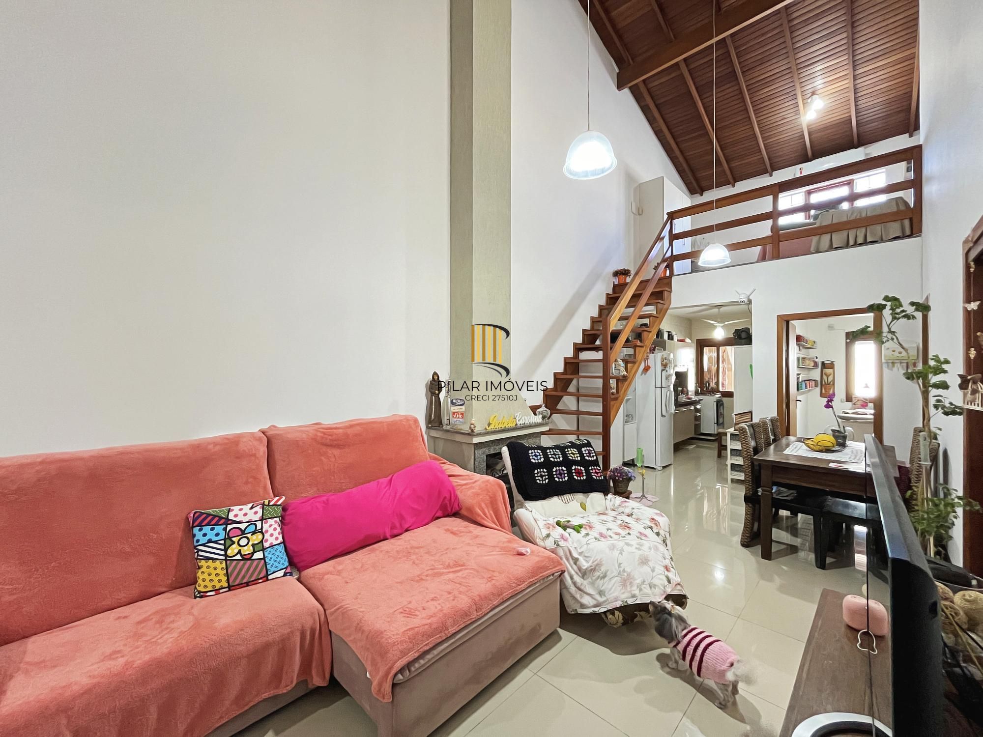 Casa  3 dormitórios, sendo 2 suites no Residencial Hipica Boulevard - zona sul de Porto Alegre.
