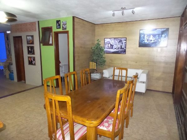 Casa para Venda - 290m², 3 dormitórios, sendo 1 suites, 6 vagas - Aberta Dos Morros