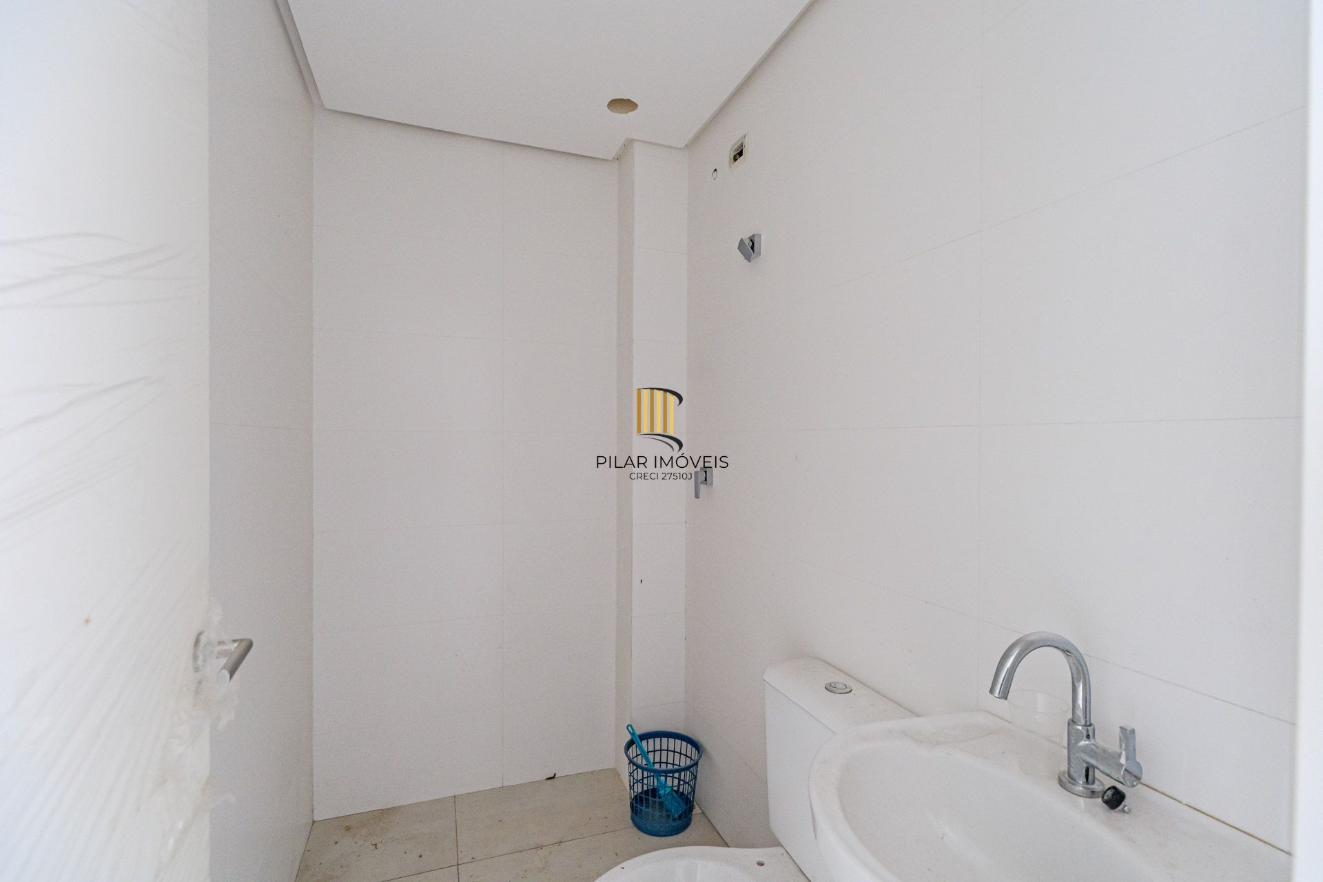 Apartamento - 3 dormitórios, sendo 3 suites, 4 vagas - Vila Assunção