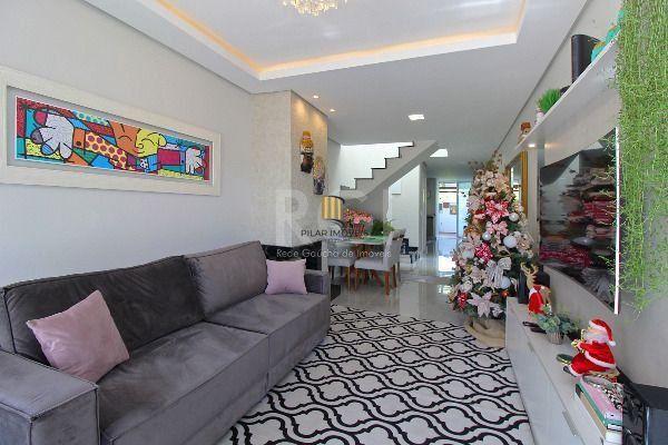 Casa para Venda - 107m², 0 dormitórios, sendo 2 suites, 1 vaga - Hípica