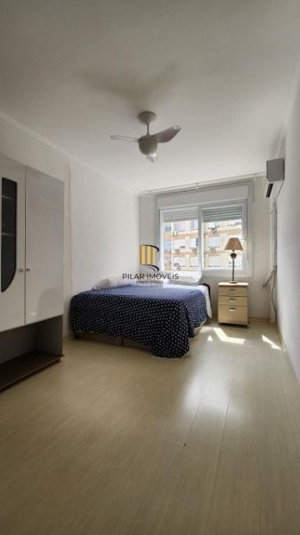 Apartamento em Porto Alegre, no bairro Vila Assunção, com 2 dormitório(s), e 2 banheiros, à venda.