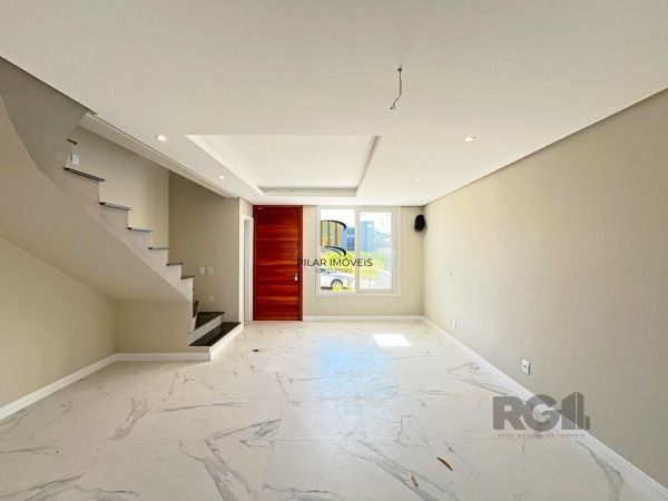 Casa para Venda - 120m², 3 dormitórios, sendo 1 suites, 2 vagas - Hípica