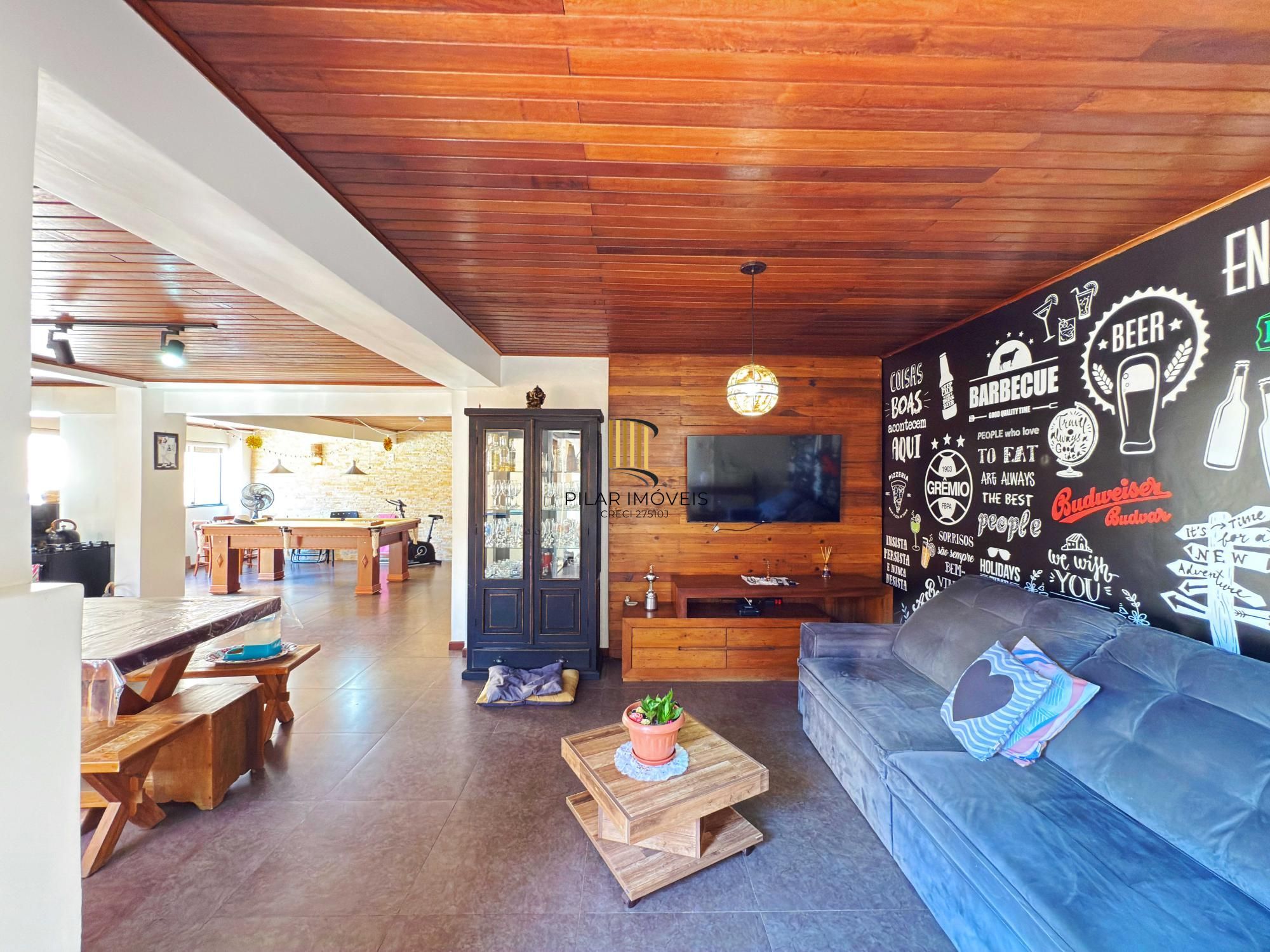 Casa 3 dormitórios no bairro Santa Tereza