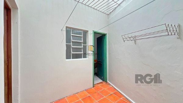 Casa 3 dormitórios no bairro Ipanema