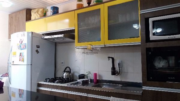 Casa para Venda - 130m², 3 dormitórios, 2 vagas - Restinga