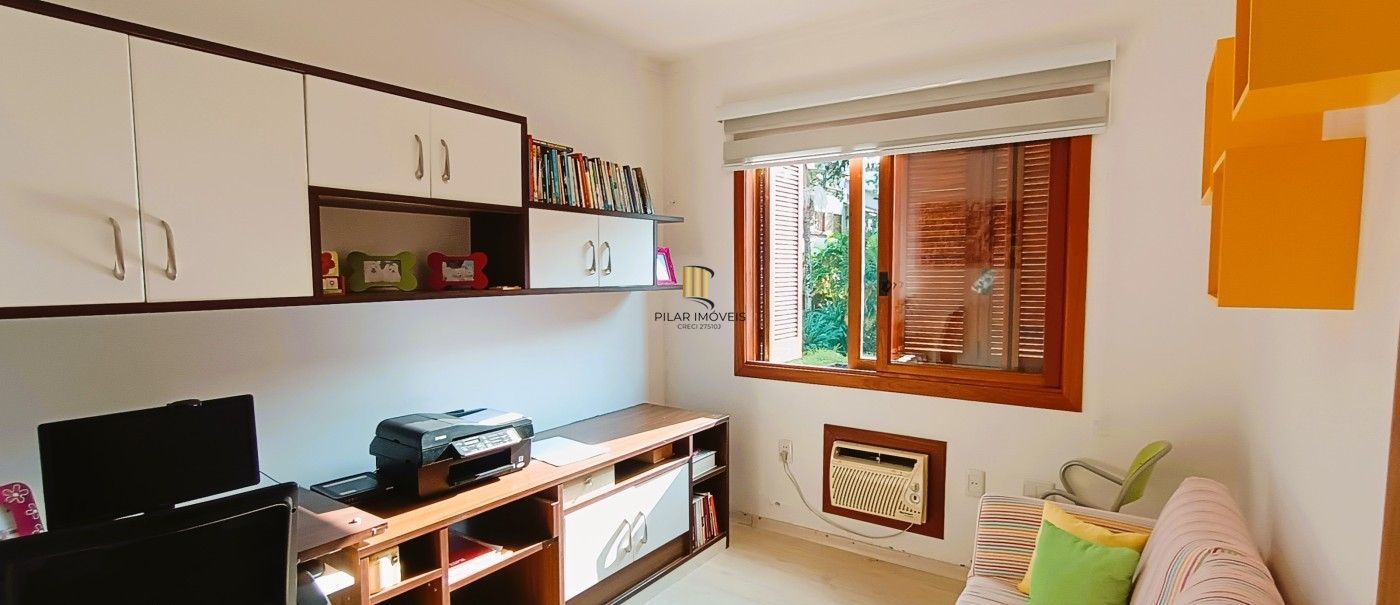 Linda cobertura, 3 quartos, 1 suíte, infra completa no bairro Ipanema, com ofurô.