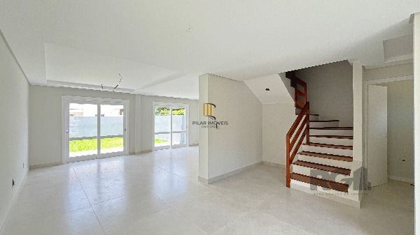 Casa de Condomínio 3 dormitórios no bairro Hípica