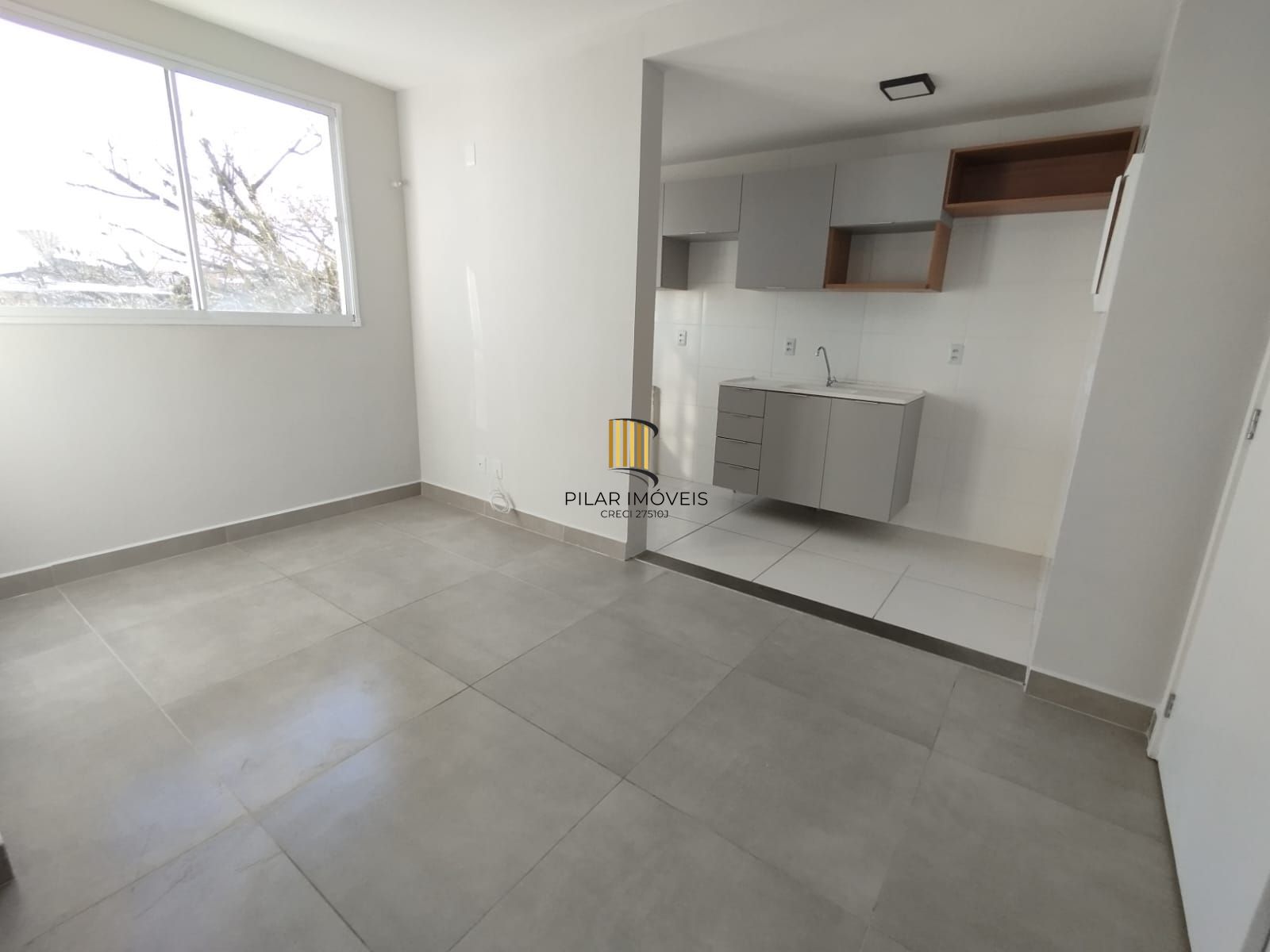 Apartamento 2 dormitórios, com garagem, bairro Tristeza.