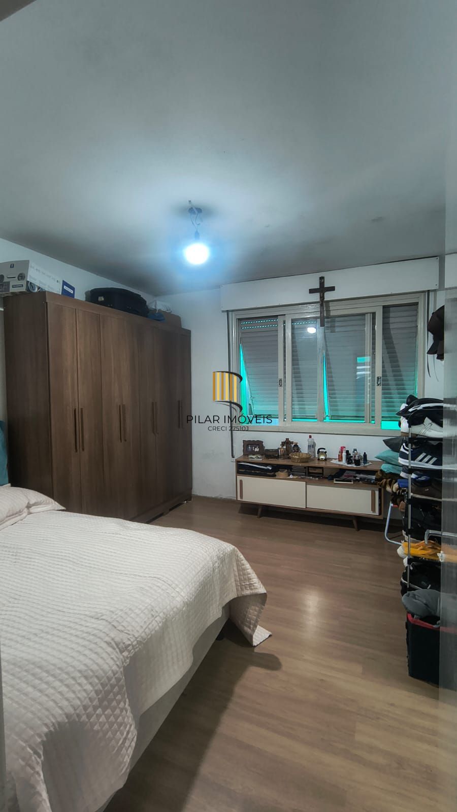 Apartamento térreo com um dormitório, com suíte, totalmente mobiliado no bairro Camaquã