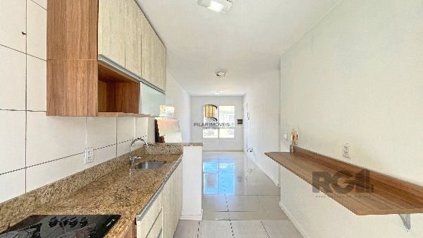 Casa de Condomínio 2 dormitórios no bairro Hípica