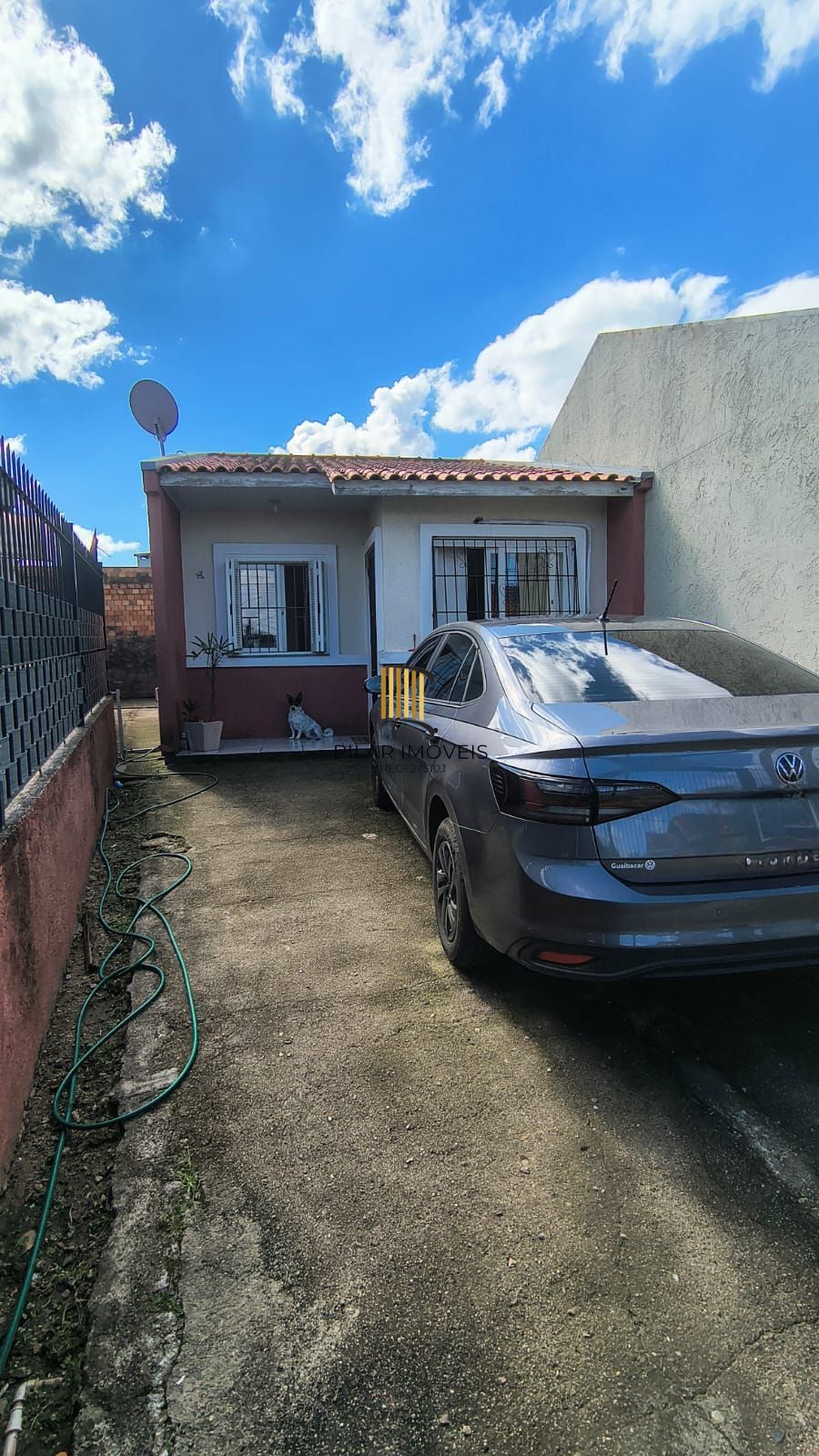 Casa de 2 dormitórios no bairro Hipica