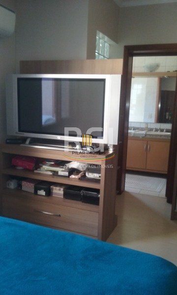 Casa Condominio para Venda - 240.5m², 3 dormitórios, sendo 1 suites, 2 vagas - Jardim Isabel