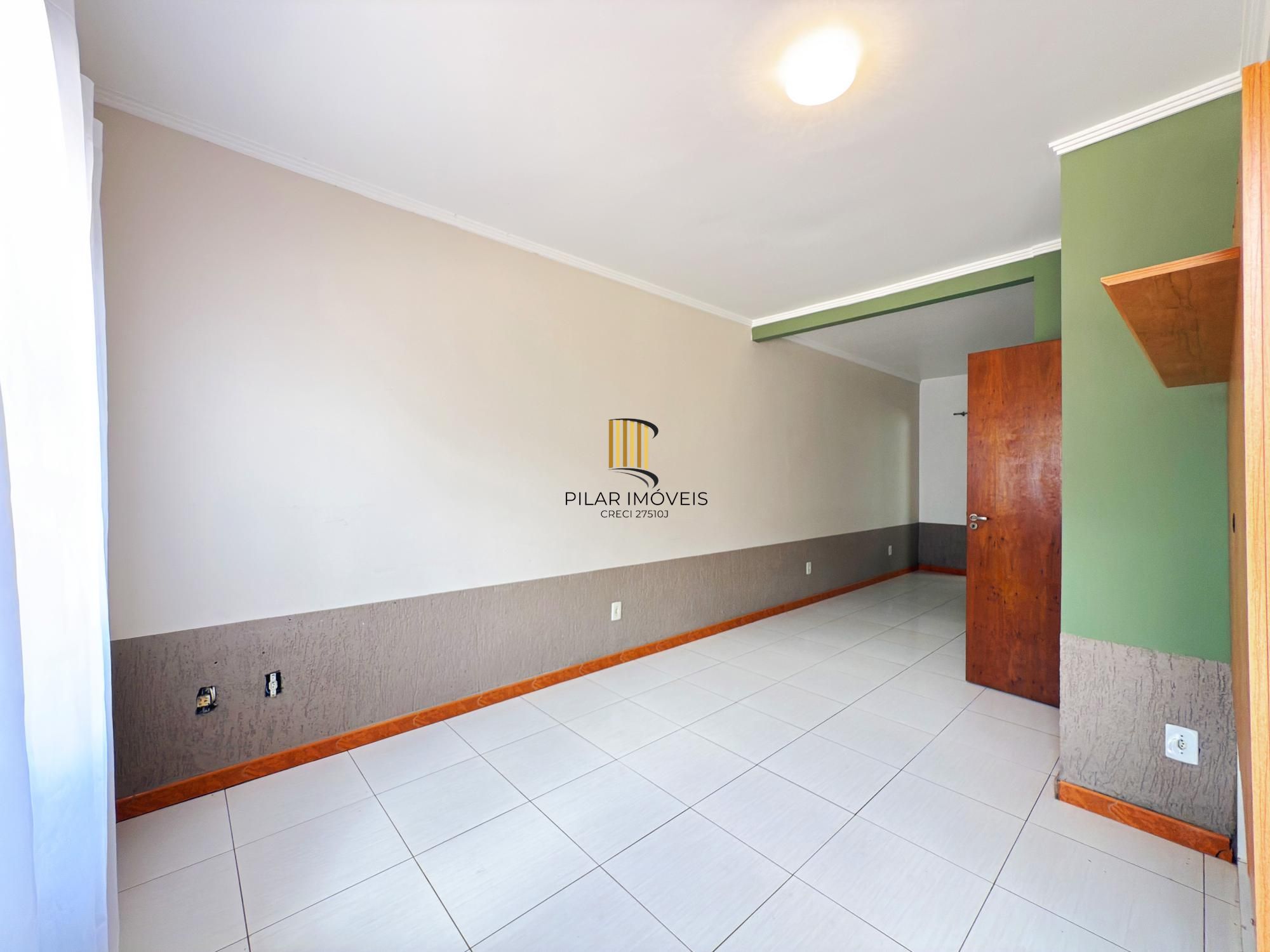 Casa Condominio em Porto Alegre, no bairro Aberta dos Morros, com 2 dormitório(s), e 2 banheiros, à venda.