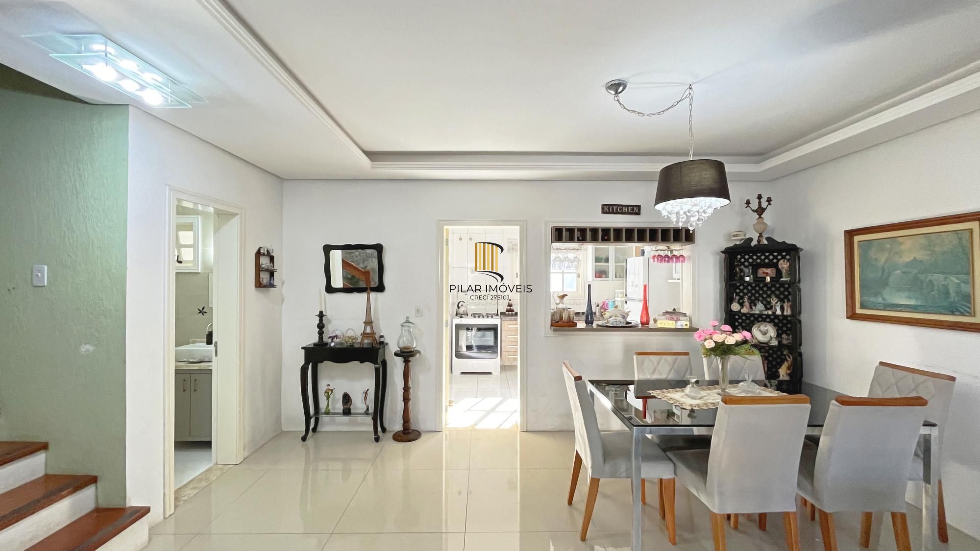 Casa de Condomínio 3 dormitórios no bairro Hípica