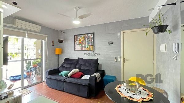 Apartamento em Porto Alegre, no bairro Vila Nova, com 2 dormitório(s), e 2 banheiros, à venda.