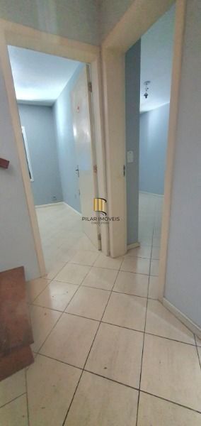 Casa em Porto Alegre, no bairro Hípica, com 3 dormitório(s), e 3 banheiros, à venda.
