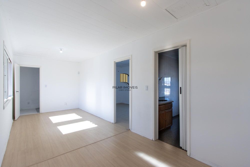 Casa 4 dormitórios no bairro Hípica