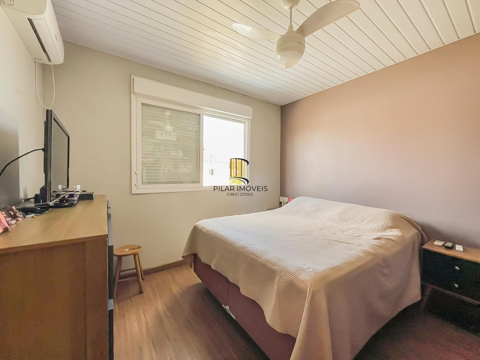 Viva com Conforto e Lazer: Sobrado Impecável com Piscina Privativa