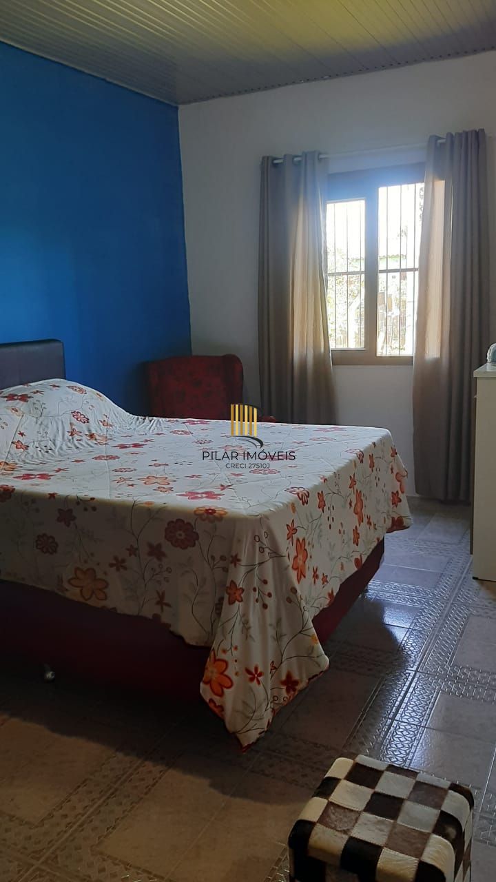 Casa 2 dormitórios no bairro Lami