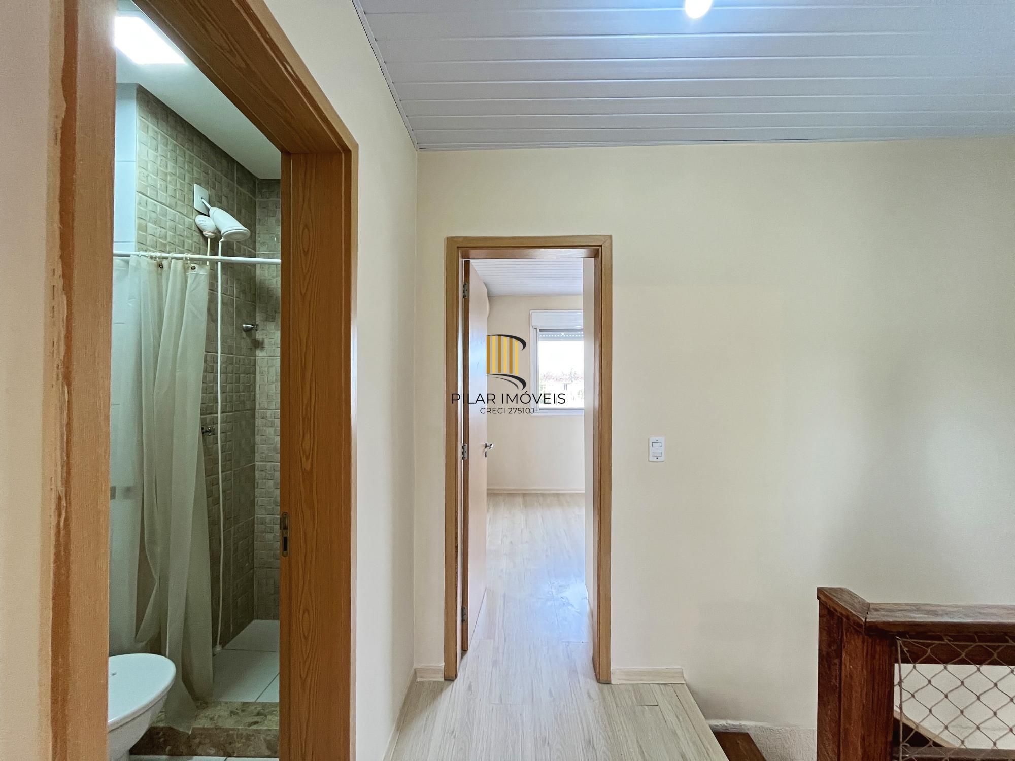 Casa em condomínio em Porto Alegre, no bairro Hípica, com 3 dormitório(s)