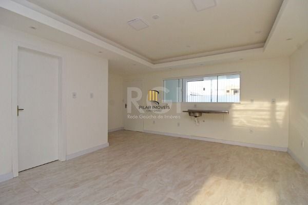 Casa para Venda - 217m², 3 dormitórios, sendo 1 suites, 2 vagas - Hípica