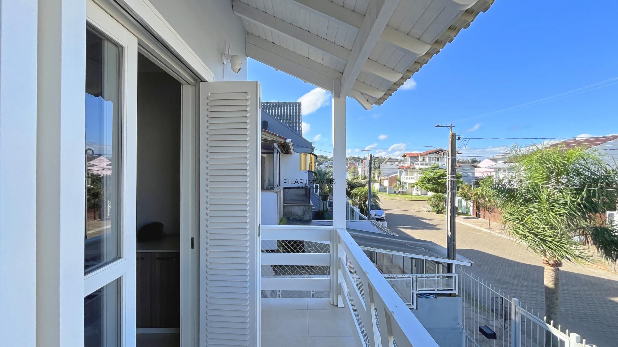 Casa de Condomínio 3 dormitórios no bairro Hípica