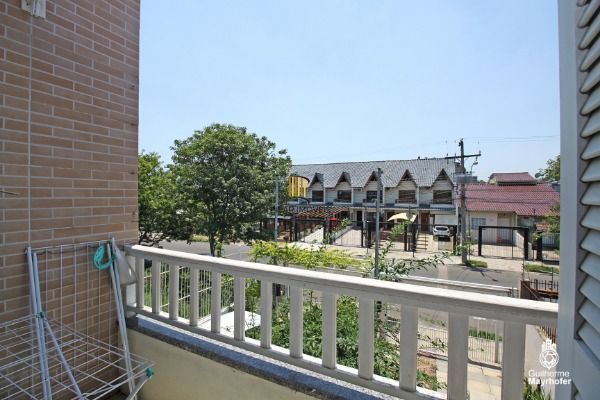 Casa para Venda - 78m², 3 dormitórios, sendo 1 suites, 2 vagas - Guarujá