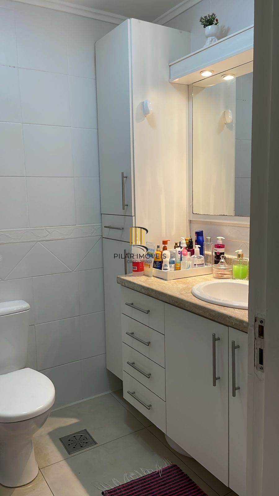 Apartamento 4 dormitórios no bairro Cristal