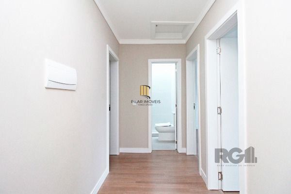 Casa Condominio em Porto Alegre, no bairro Hípica, com 3 dormitório(s), e 3 banheiros, à venda.