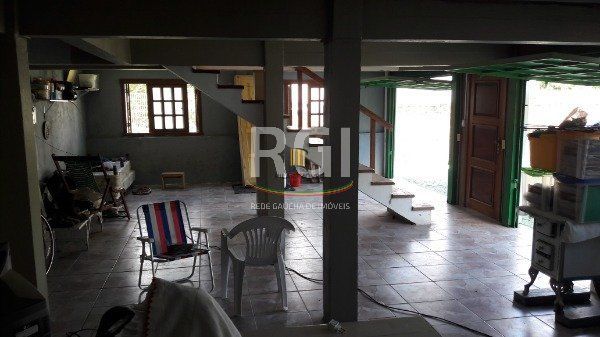 Sítio para Venda - 246m², 3 dormitórios, sendo 2 suites, 6 vagas - Vila Nova