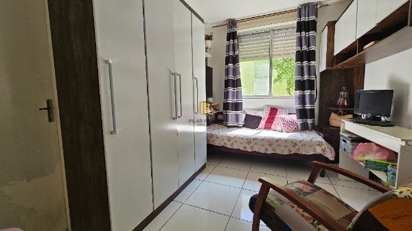 Apartamento em Porto Alegre, no bairro Vila Nova, com 1 dormitório(s), e 1 banheiros, à venda.