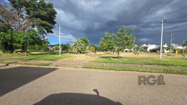 Terreno em Porto Alegre, no bairro Hípica, à venda.