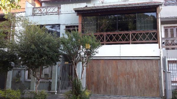 Sobrado para Venda - 240.43m², 3 dormitórios, sendo 1 suites, 2 vagas - Ipanema