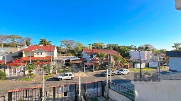 Casa para Venda - 79m², 2 dormitórios, sendo 2 suites, 2 vagas - Portal do Guarujá