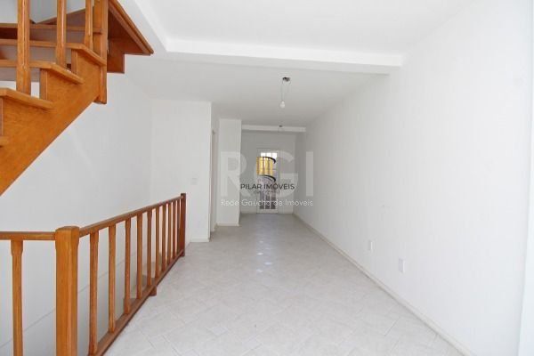 Casa para Venda - 154m², 2 dormitórios, sendo 1 suites, 2 vagas - Cidade Baixa