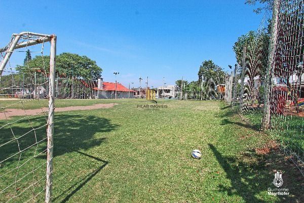 Casa Condominio em Porto Alegre, no bairro Hípica, com 3 dormitório(s), e 3 banheiros, à venda.