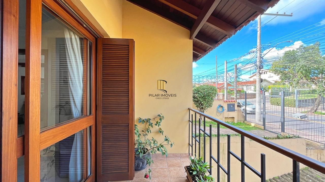 Casa 3 dormitórios no bairro Tristeza