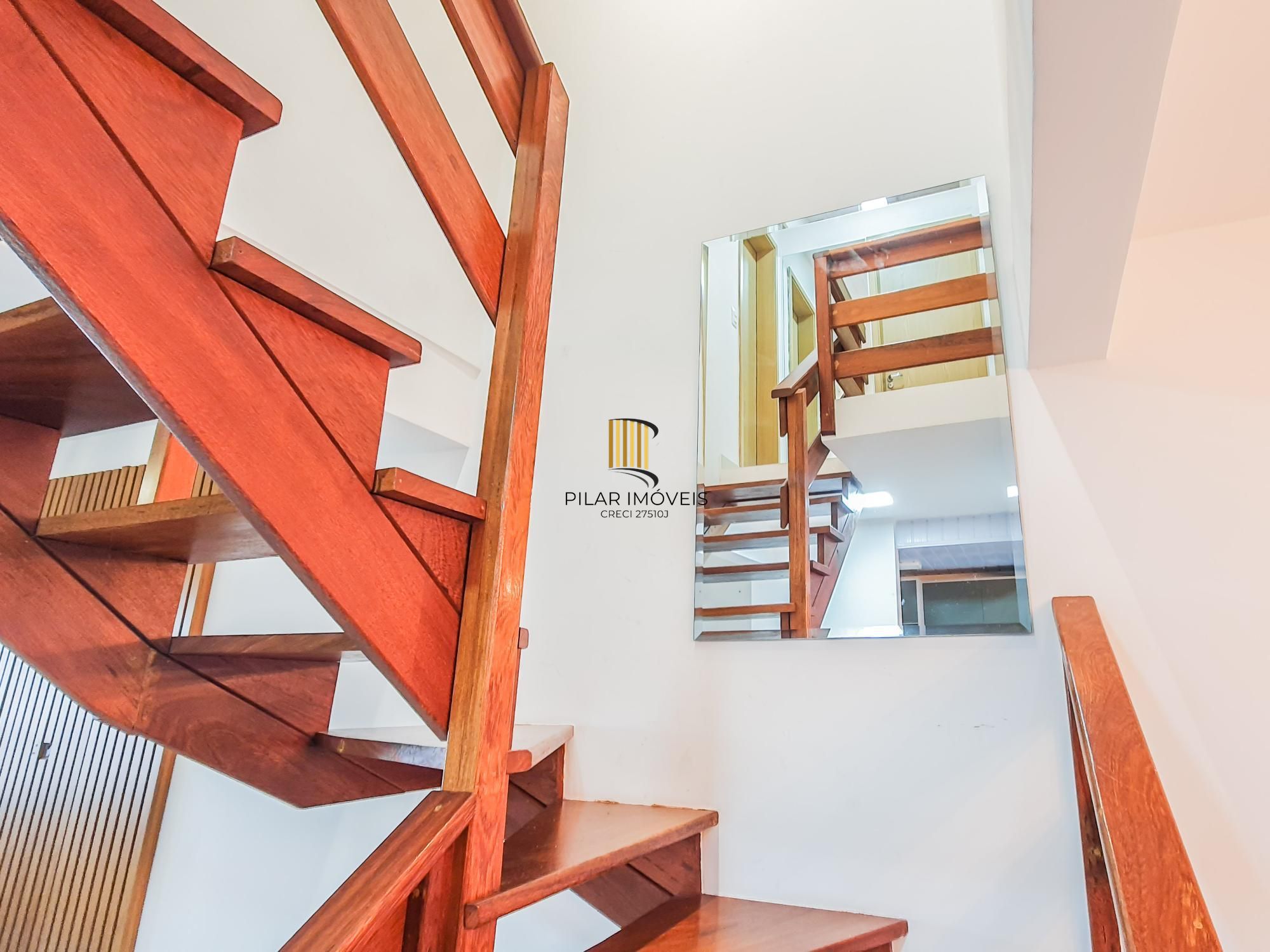 Casa de Condomínio 3 dormitórios no bairro Hípica