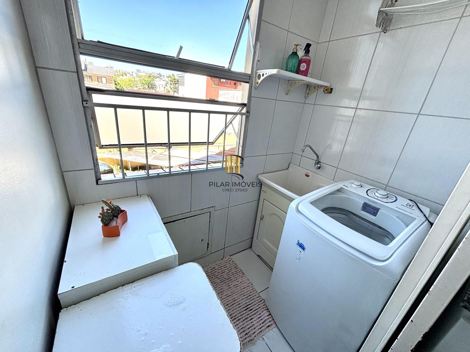 Apartamento 100% mobiliado,2 dormitórios, vaga rotativa, barra shopping, 63m²