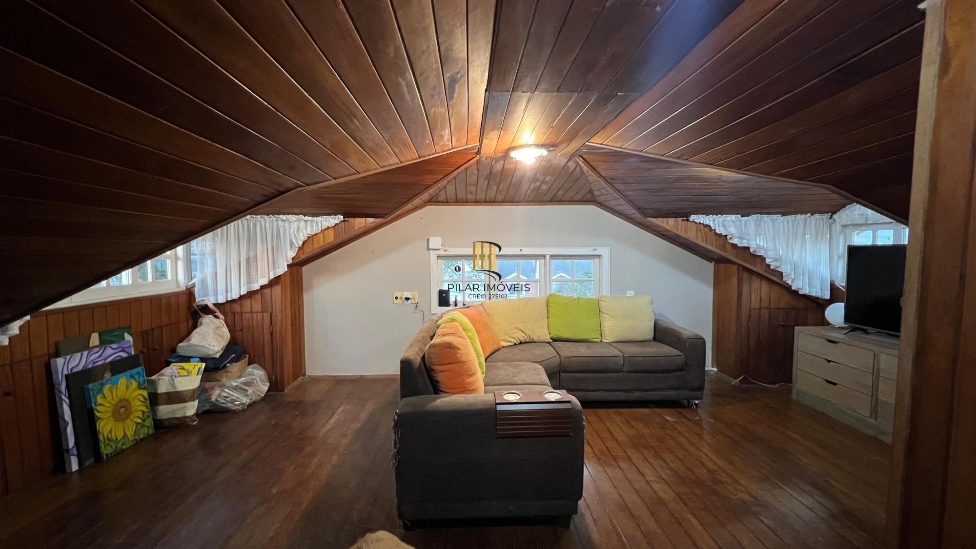 Casa de Condomínio 4 dormitórios no bairro Jardim Isabel