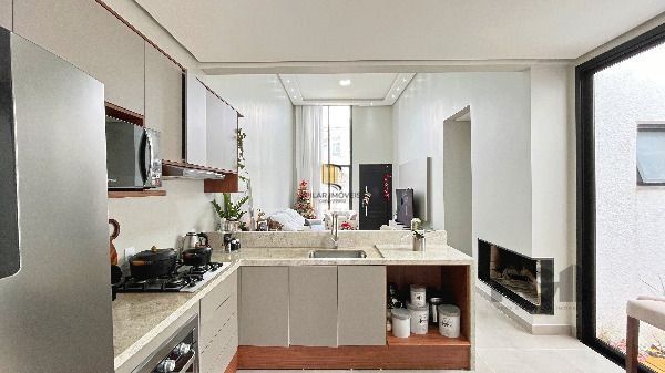 Casa Condominio em Porto Alegre, no bairro Hípica, com 3 dormitório(s), à venda.