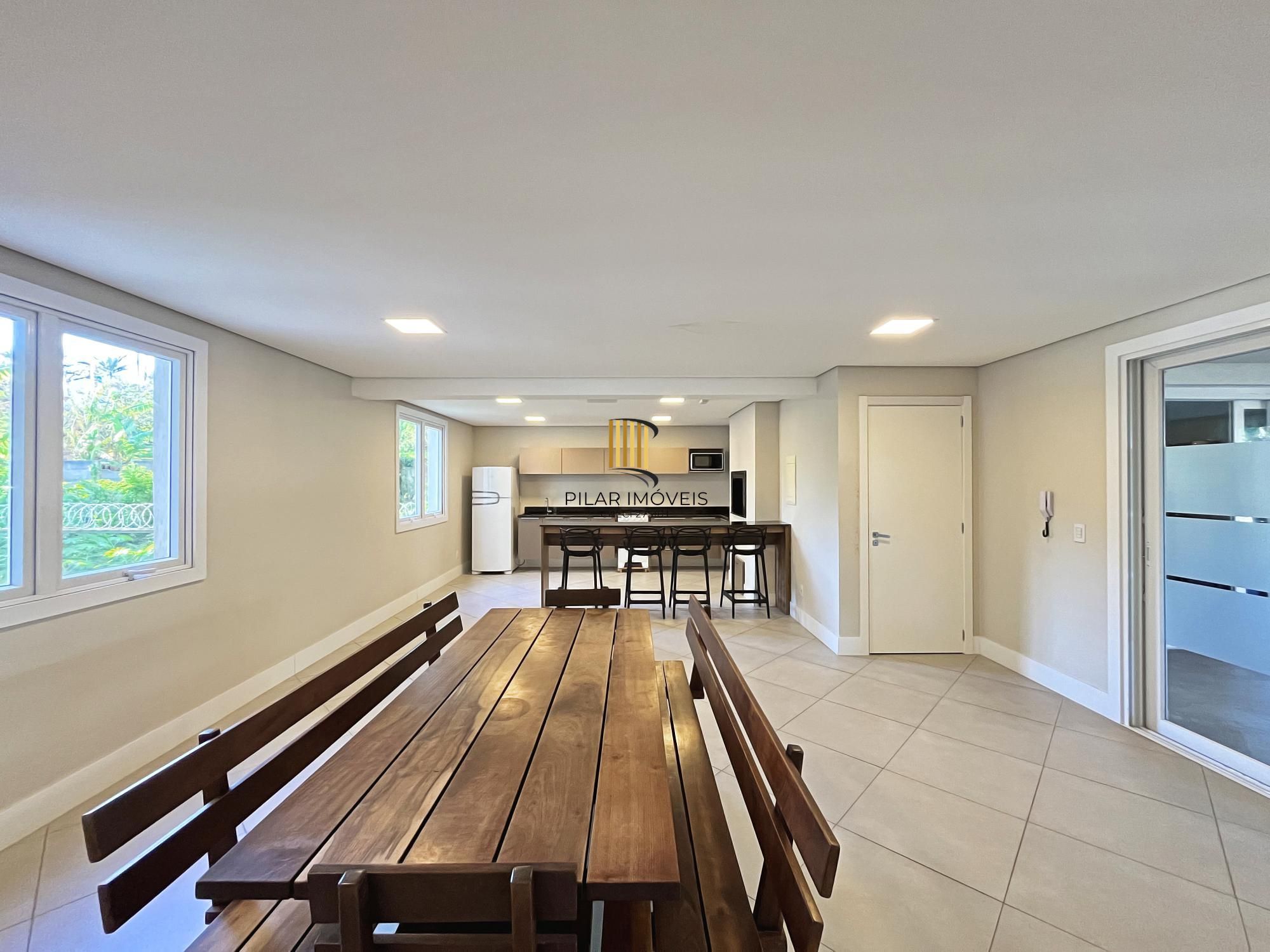 Apartamento com 3 Suítes no Cristal